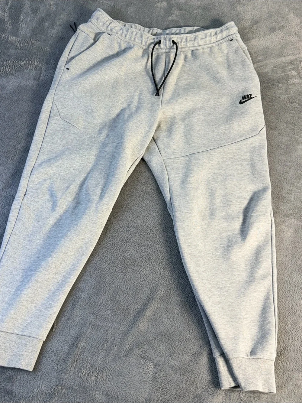 Nike Tech Sweatsuit Grey Size XL 2 piece Set